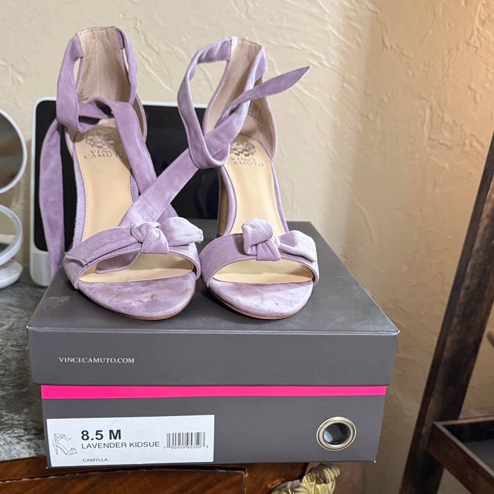 Vince Camuto Camylla Lavender Knotted Heels - Picture 2 of 5